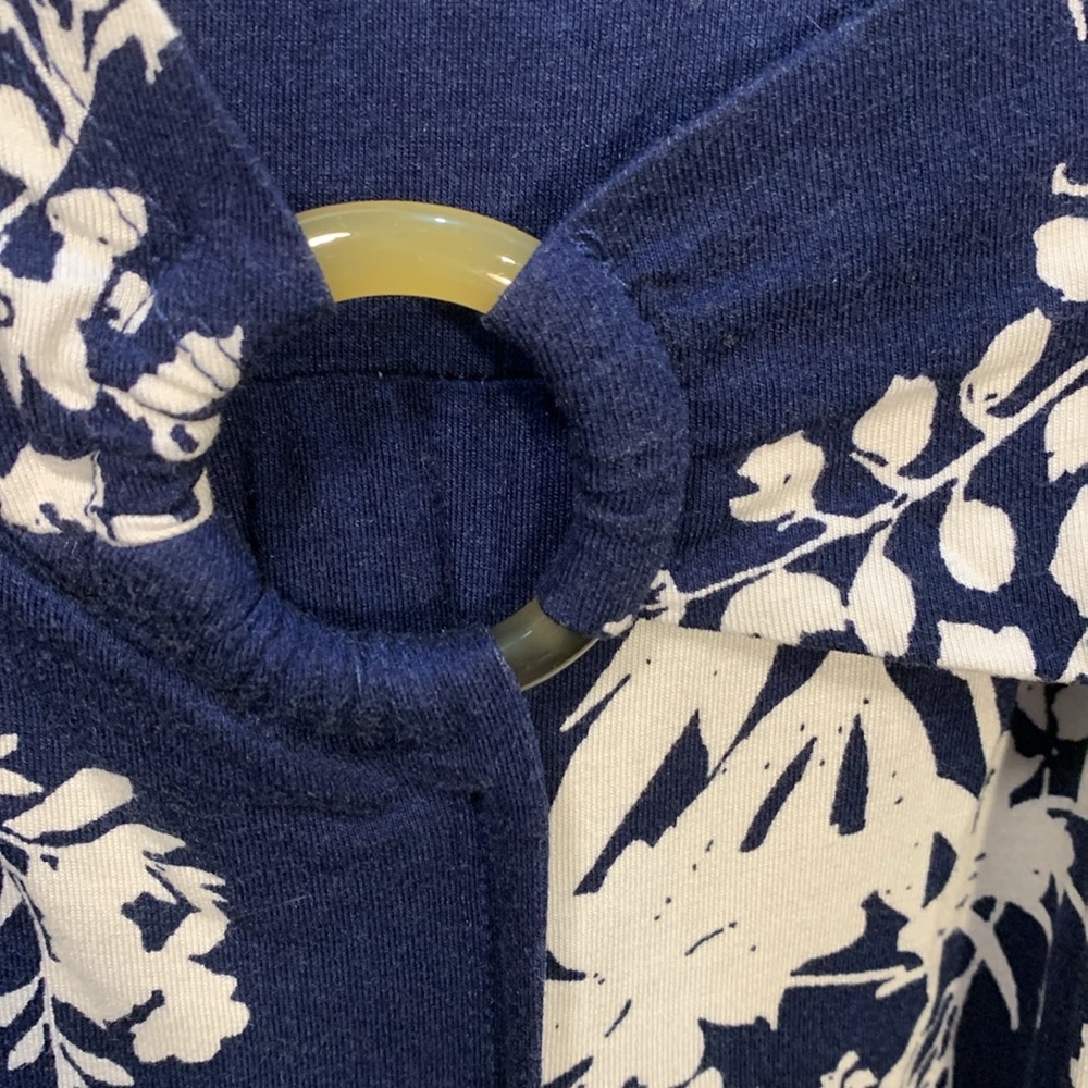 Liz Claiborne Dress Womens Navy Blue White Floral Sleeveless Wrap Petite Small - Picture 2 of 9
